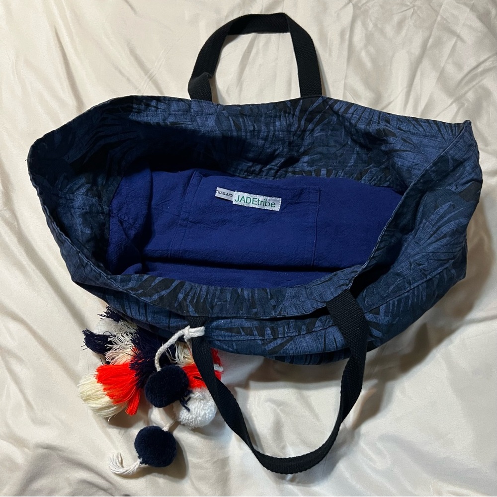 JADEtribe Blue Tote Bag with Palm Leaf Design - Picture 4 of 5